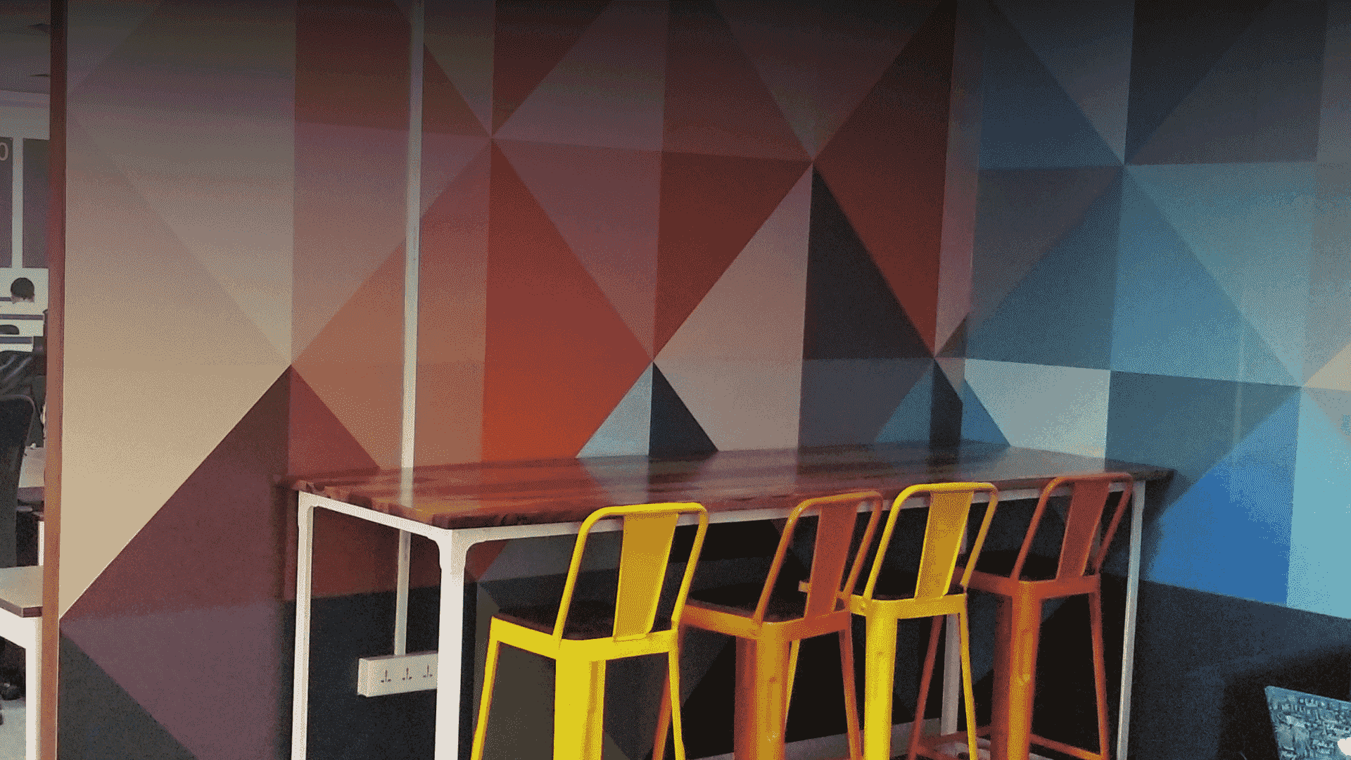 Sector 63 Coworking Space Workstations