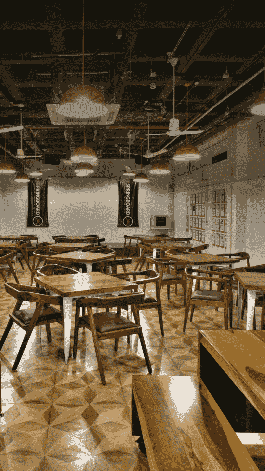 Yerwada coworking space mobile view 1